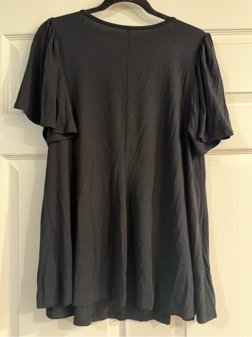 Torrid Black Scoop Neck Short Flutter Sleeve Top - Picture 3 of 6